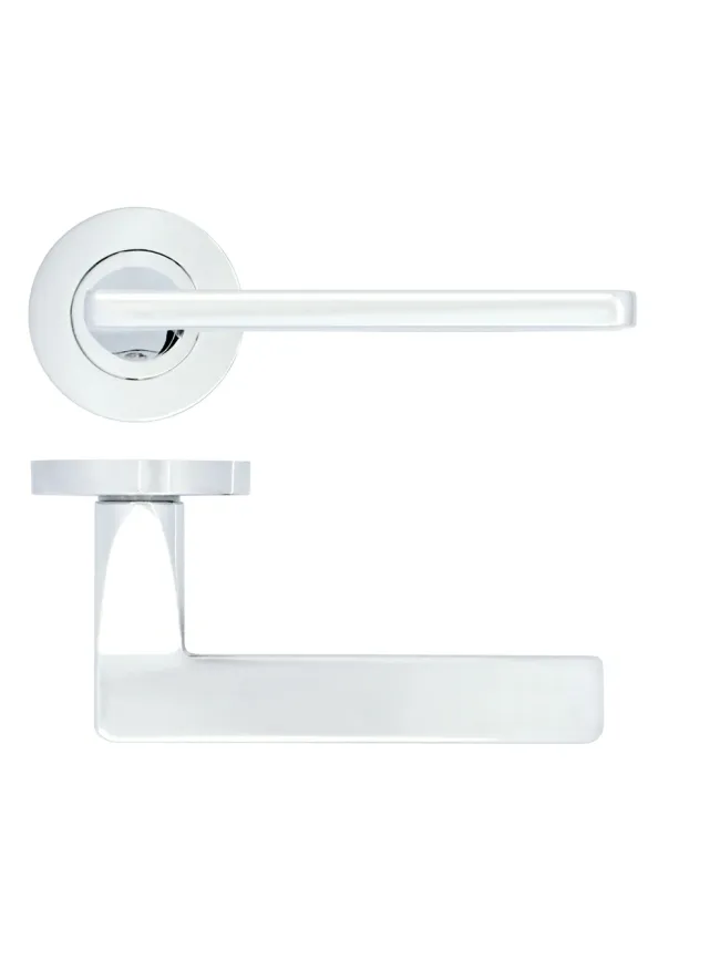 Zoo Hardware Leon lever on rose - Polished Chrome