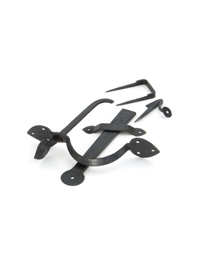 Beeswax Gothic Thumblatch - XL