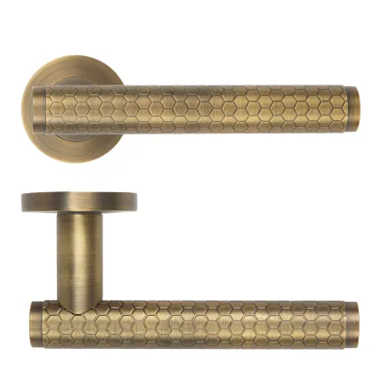 Zoo Hardware Favo Lever On Round Rose - Antique Brass