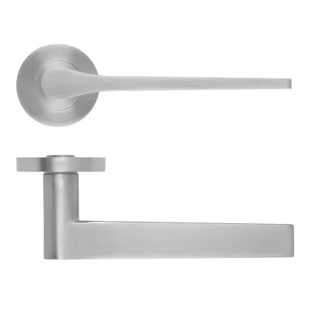 Zoo Hardware Gio Lever On Round Rose - Satin Chrome