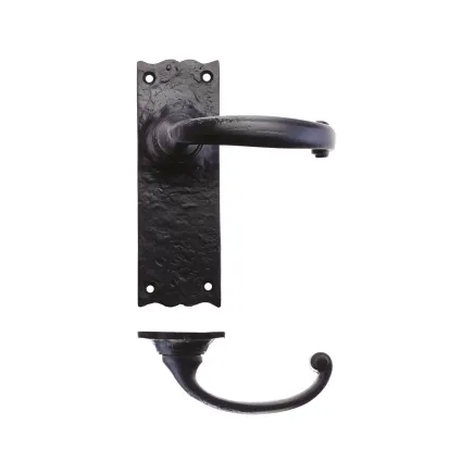 Zoo Hardware Traditional Lever on Latch Backplate - 6" - Black