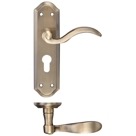 Zoo Hardware Winchester Lever Euro Lock (47.5mm c/c) Furniture 180 x 48mm - Brass