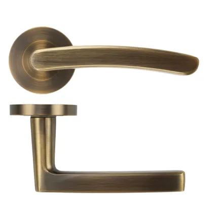 Zoo Hardware Santiago lever on rose - Antique Brass