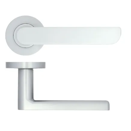 Zoo Hardware Valencia lever on rose - Satin Chrome