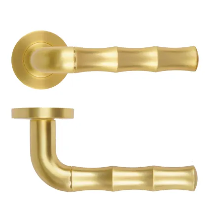 Zoo Hardware Vasco Lever On Round Rose - Satin Brass