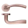 Zoo Hardware Siena lever on round rose - Tuscan Rose Gold